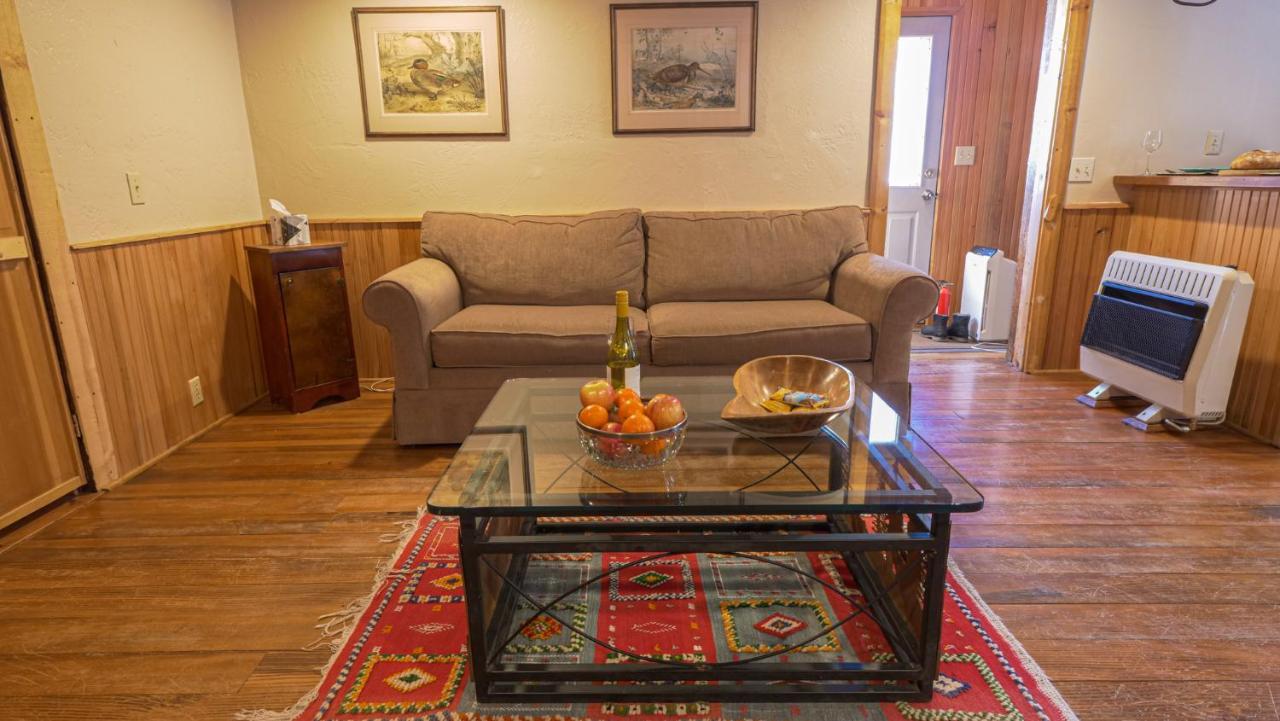 Aubin Sky Lodging At The Yl Ranch Savery エクステリア 写真